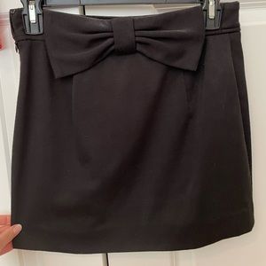 Pencil skirt, cute bow detail